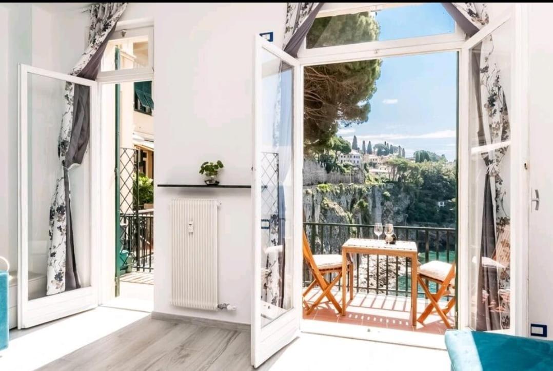 Pieve Ligure A Picco Sul Mare Con Piscina Villa Regina Exterior foto